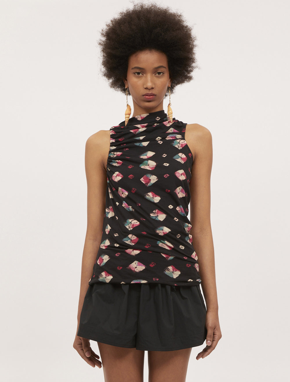 Model wearing Ulla Johnson's fia top in nocturne.