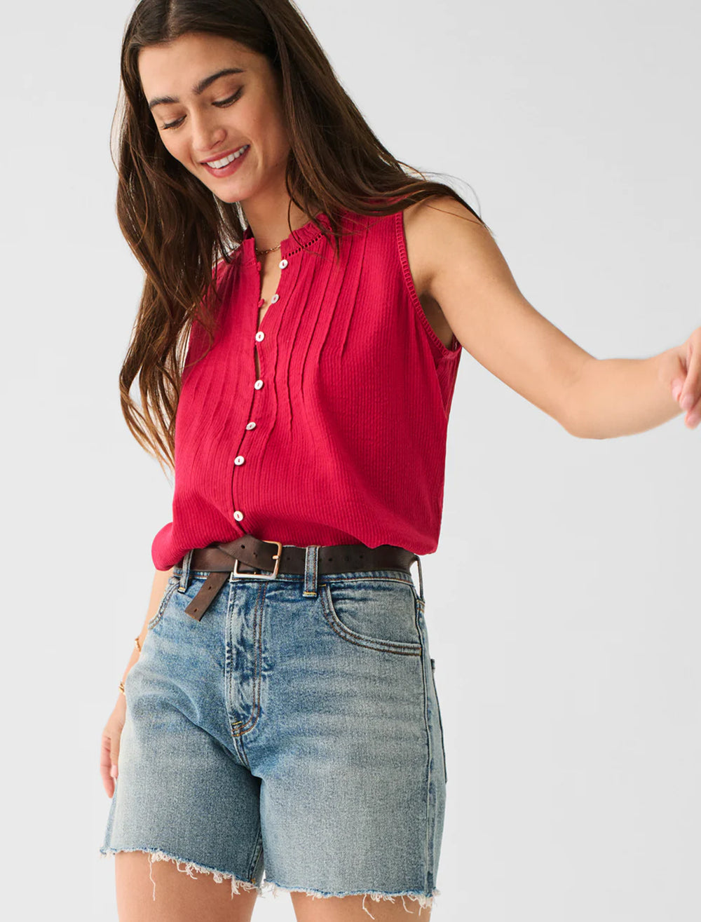 Model wearing Faherty's willa sleeveless top in granita.