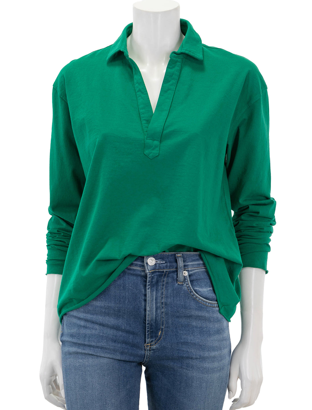 Front view of Frank & Eileen's popover henley in clover.