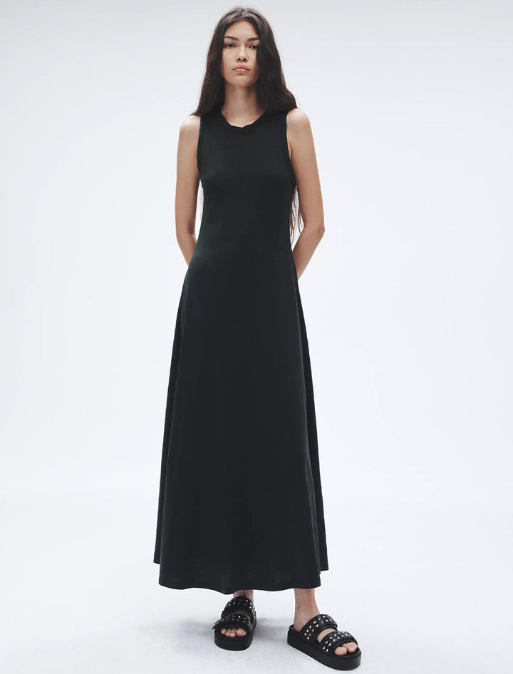 Model wearing Rag & Bone's sadie knit dress in black.