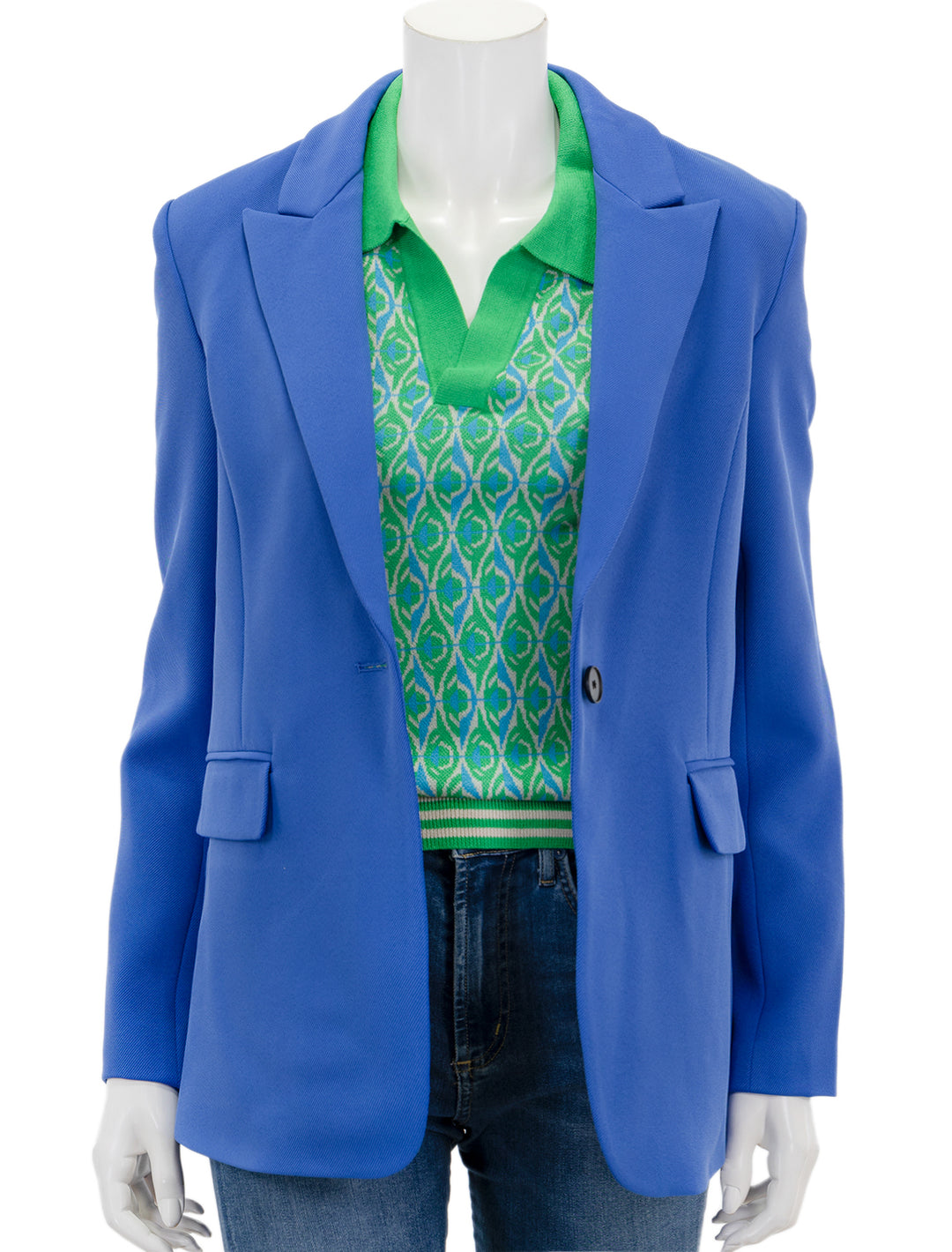 Front view of Saint Art's gia blazer in french blue.
