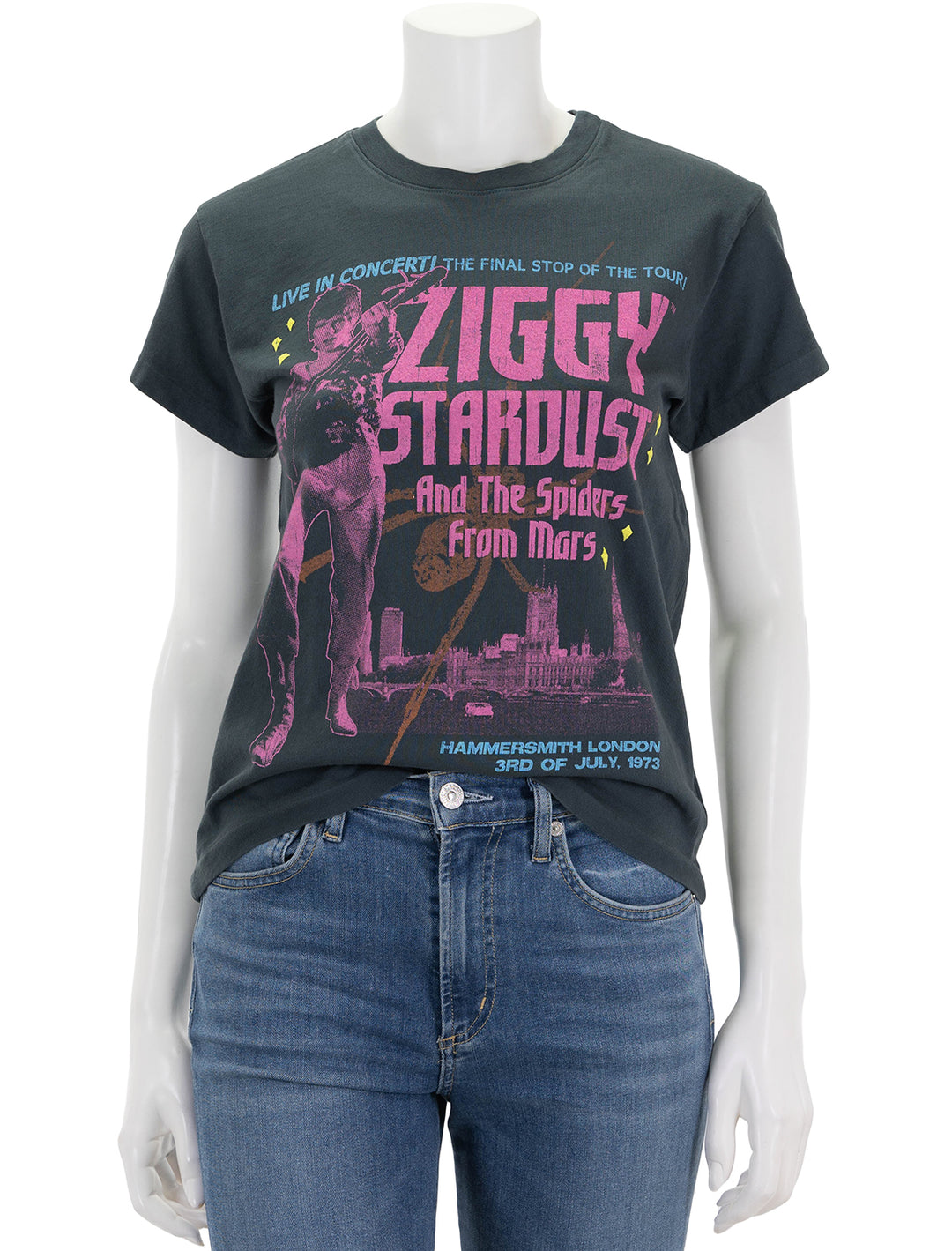 Front view of Daydreamer's ziggy stardust tee.