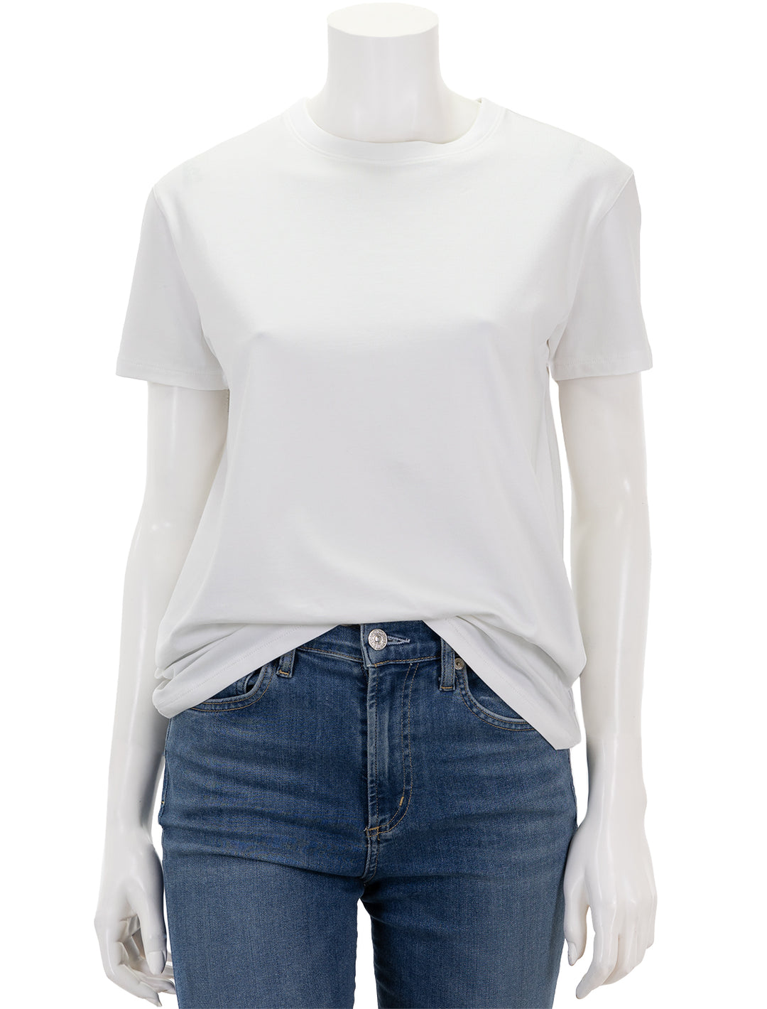 Front view of Patrick Assaraf's short sleeve iconic boyfriend crew in white.