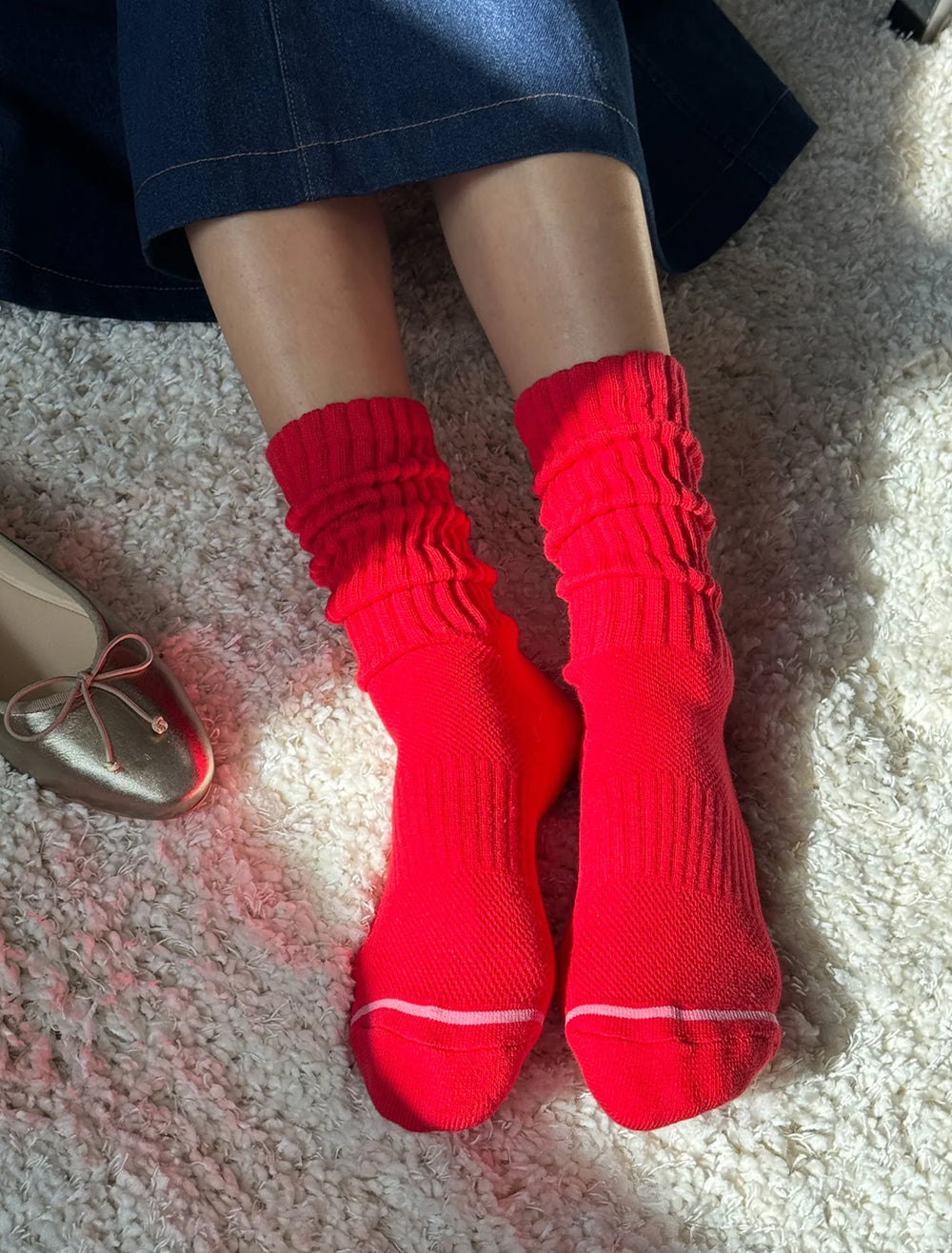 Model wearing Le Bon Shoppe's ballet socks in strawberry.