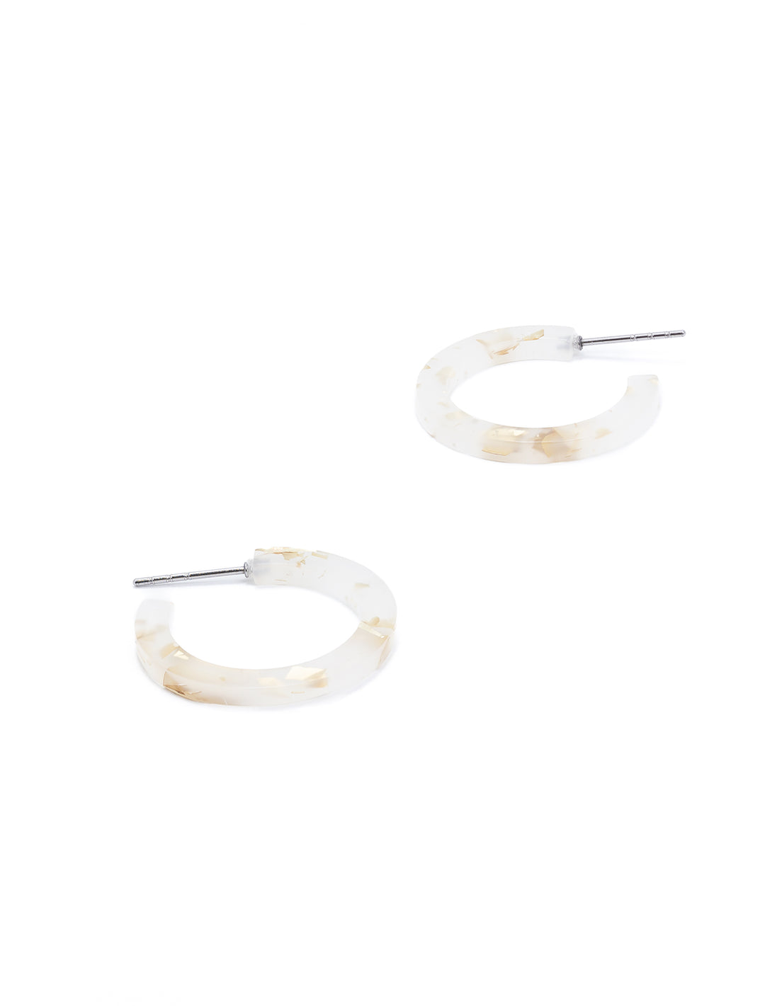 Close-up view of S&S's cam mini hoops in gold flake.