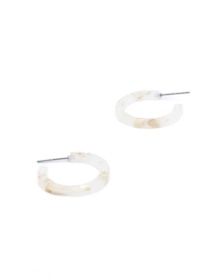Close-up view of S&S's cam mini hoops in gold flake.