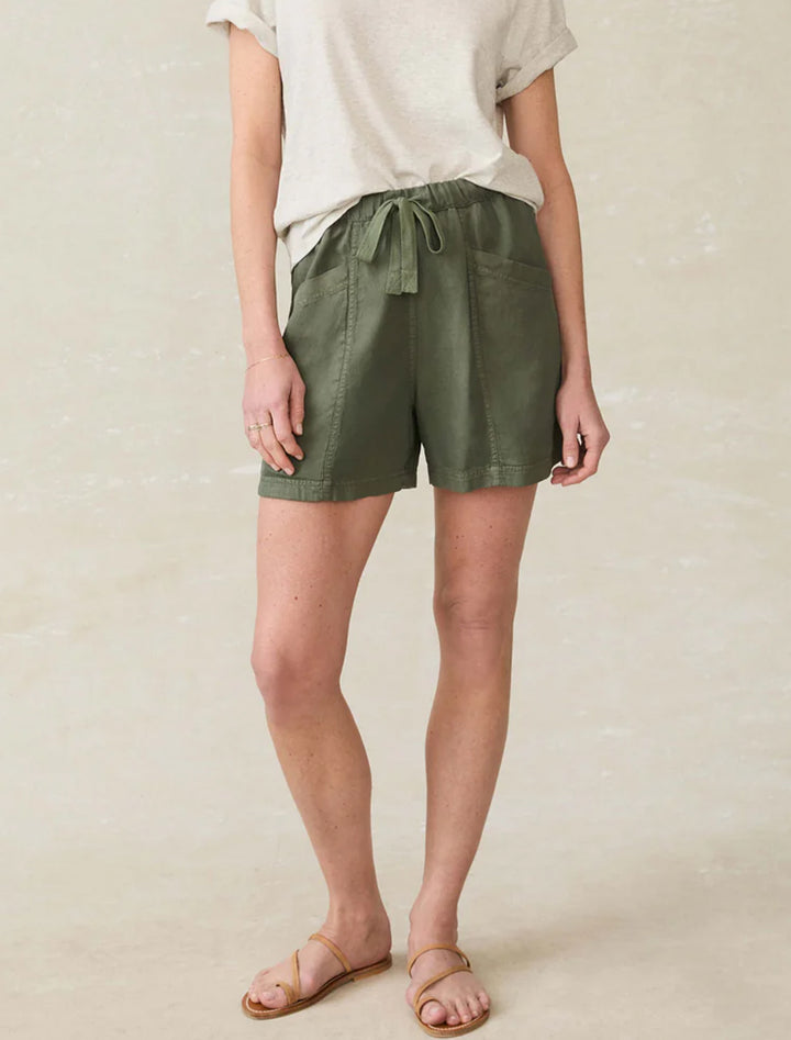 topanga drape short in thyme