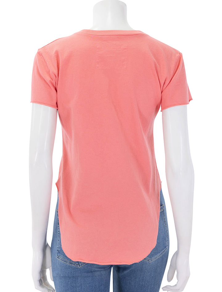 theo tee in passion fruit