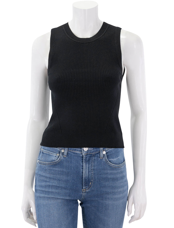 short perfect tank in black
