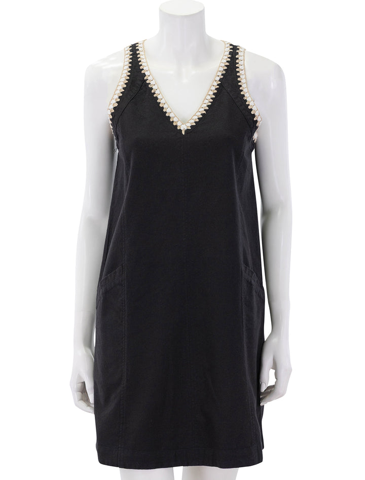 crochet trim v-neck dress in black