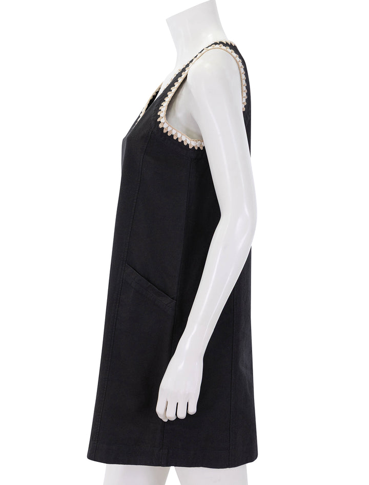 crochet trim v-neck dress in black