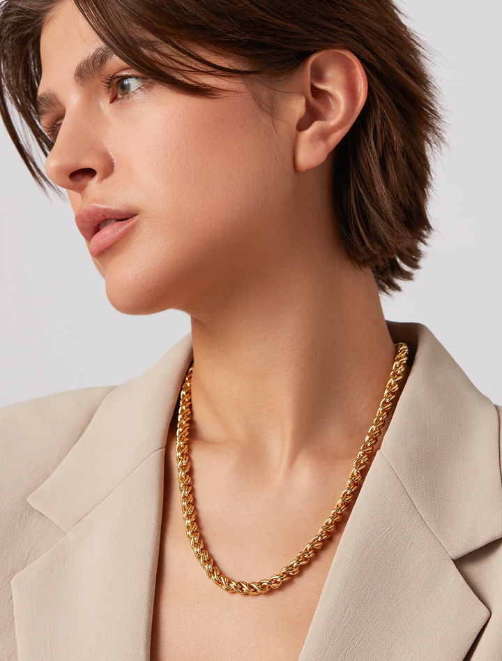 rizzo necklace in gold