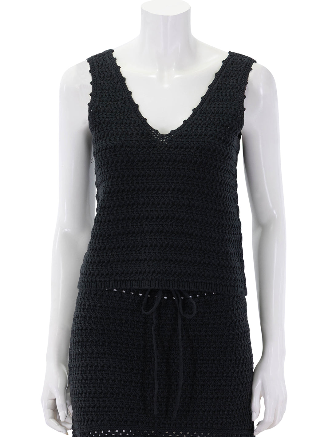 front view of matilde knit tank in black