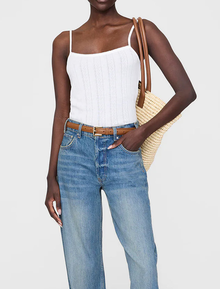 model wearing nicola belt in cognac