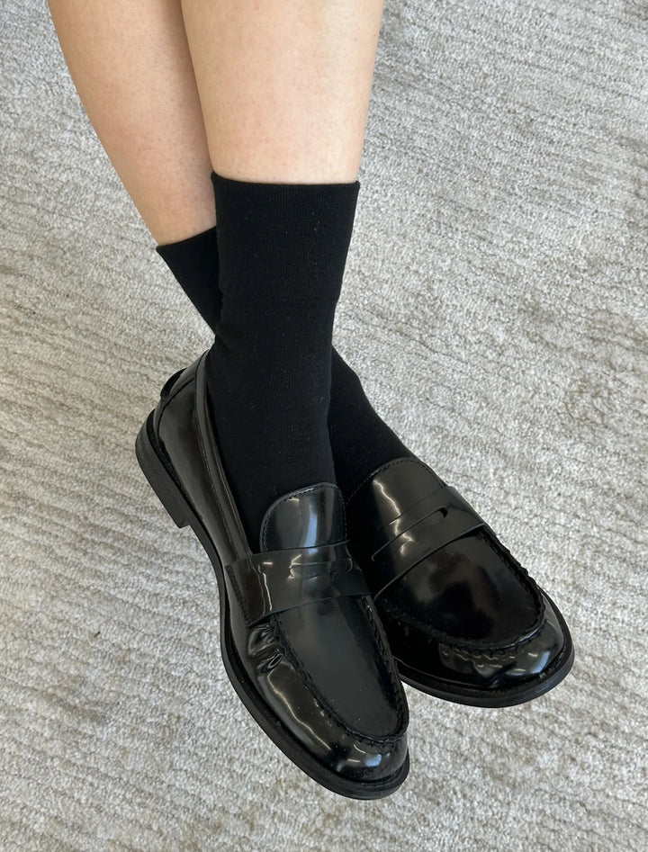 sneaker socks in true black