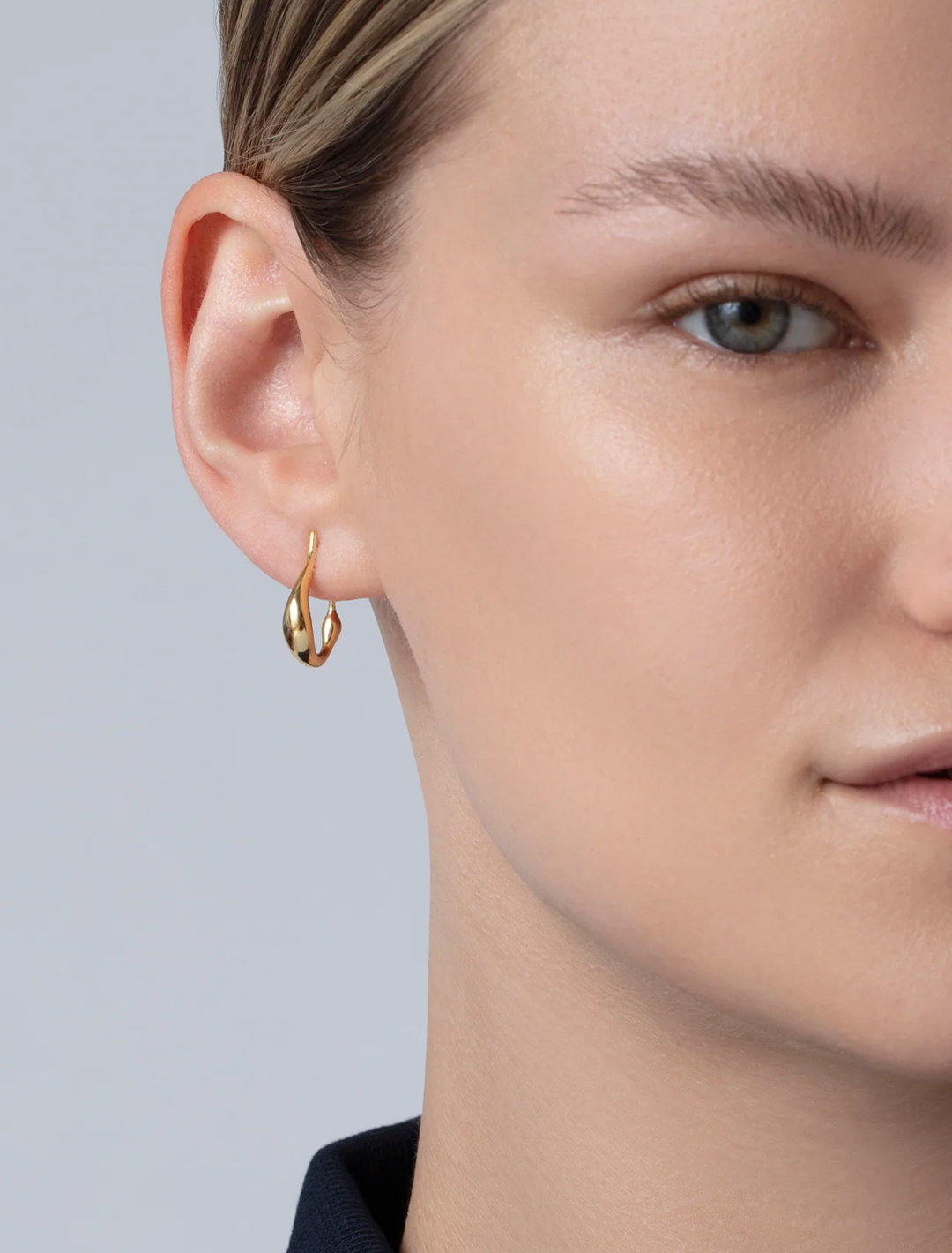 mini colette hoop in gold