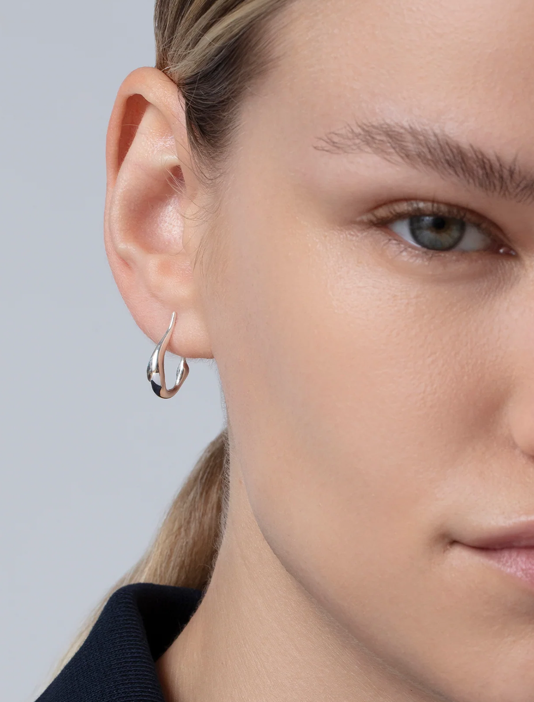 mini colette hoops in silver