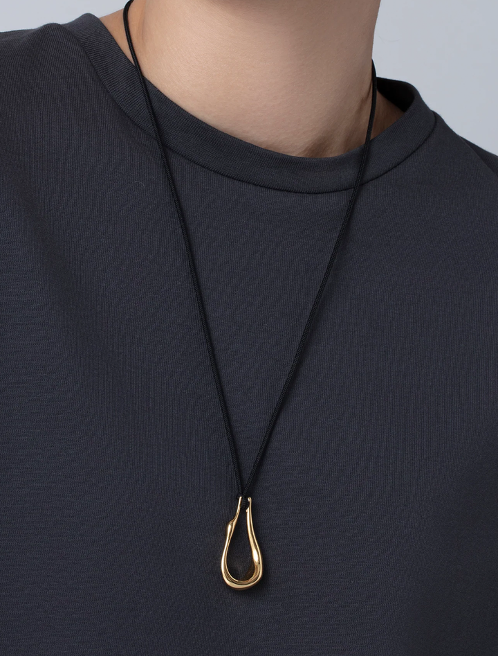 egret rope necklace in gold