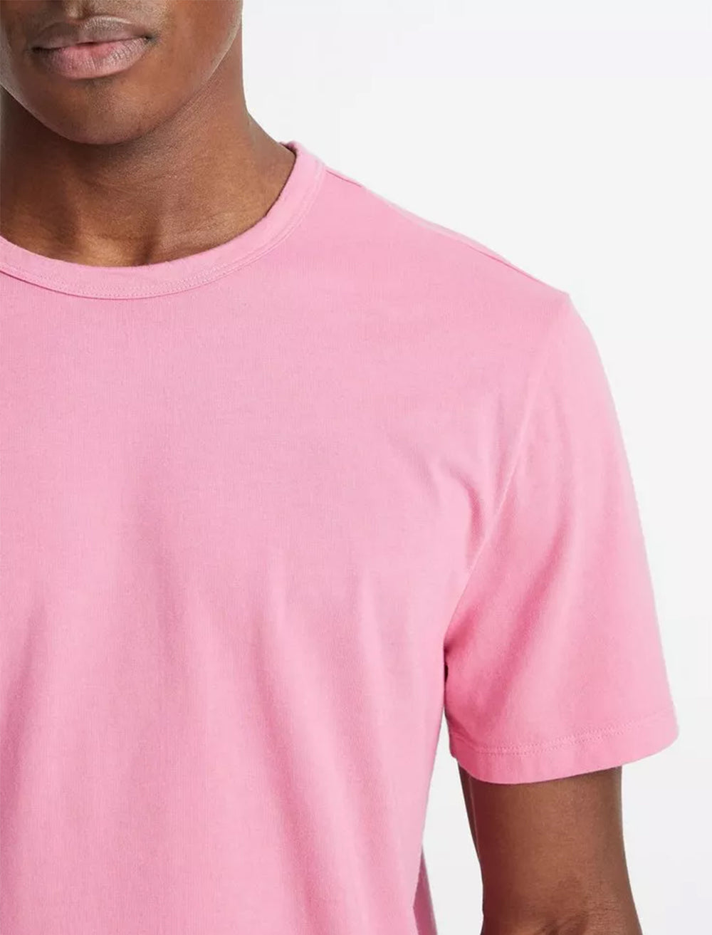 mens garment dye s/s crew in washed pink blaze (2)