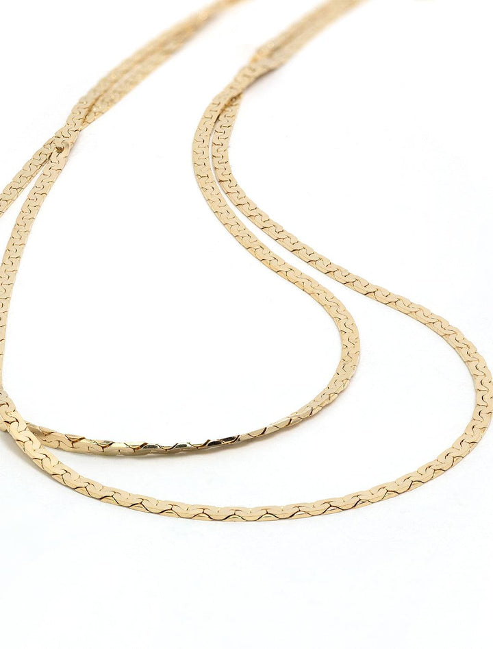 AV Max's herringbone layered necklace.