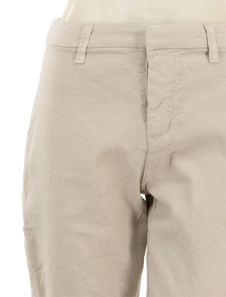 Close-up view of Frank & Eileen's kinsale pant in cement.