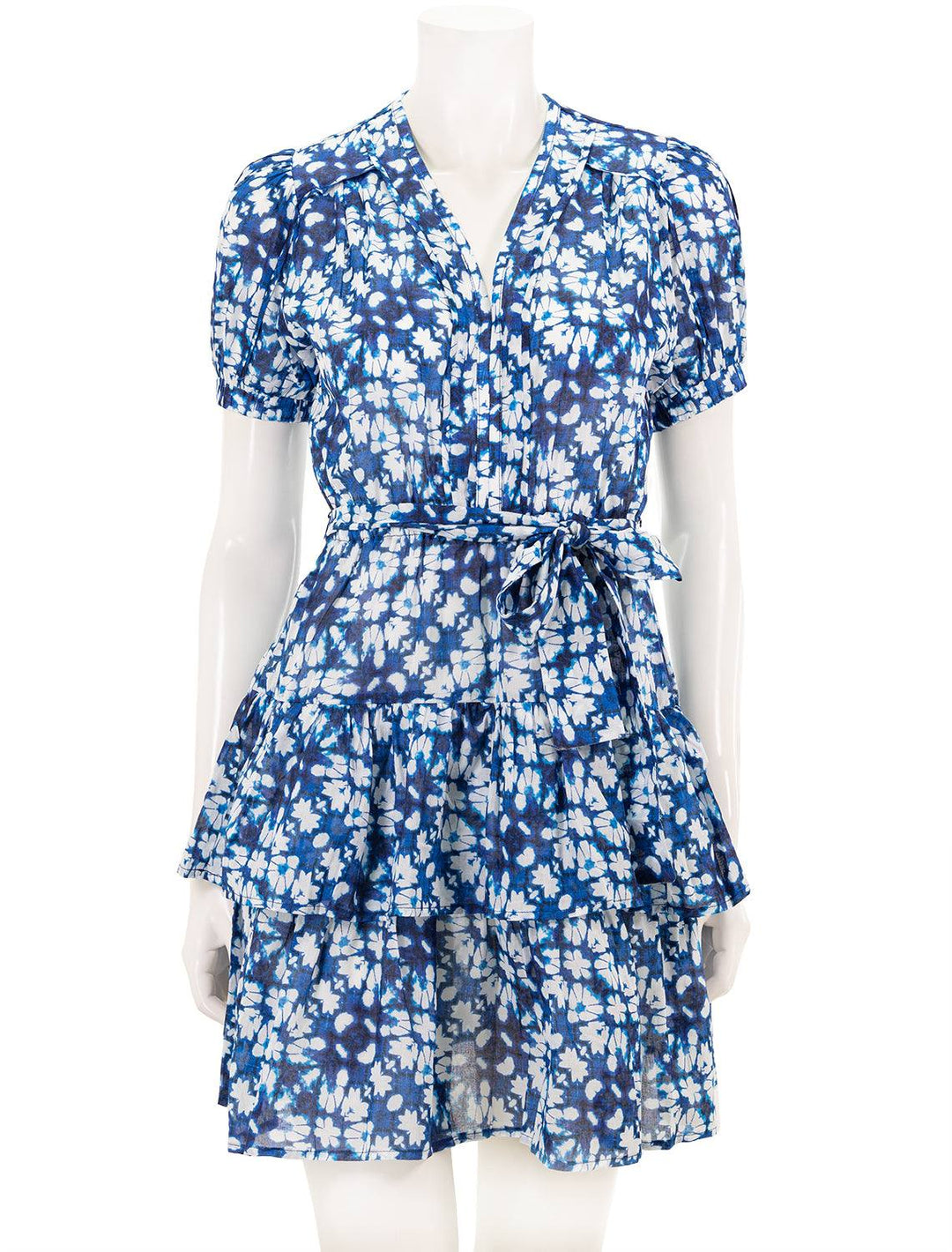 Front view of Suncoo Paris' corail dress in blue batik.