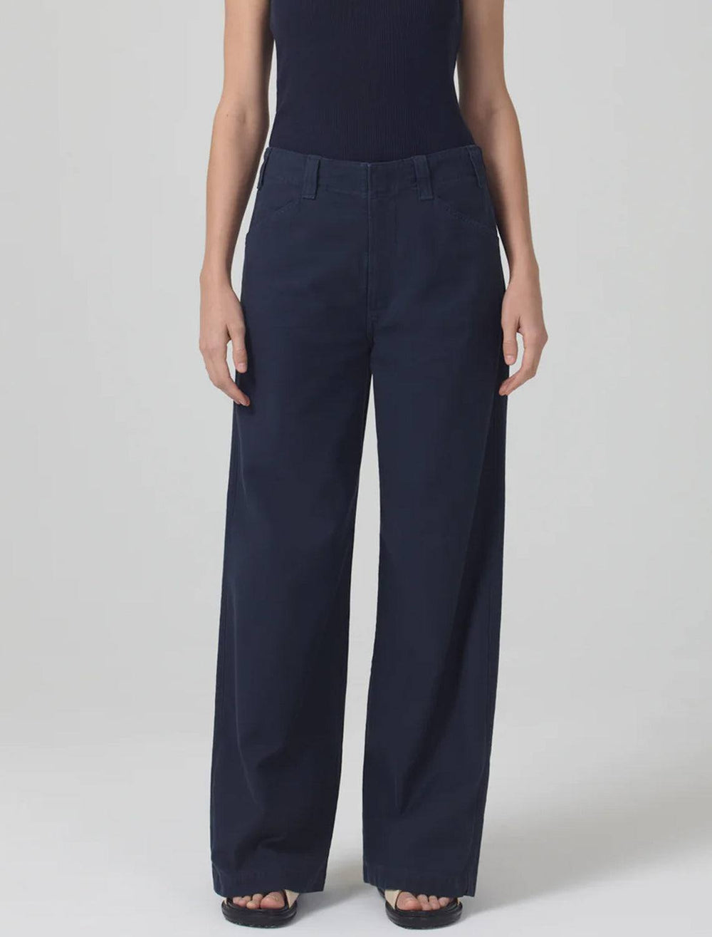 Model wearing Citizen of Humanity's paloma utility trouser in washed marine.