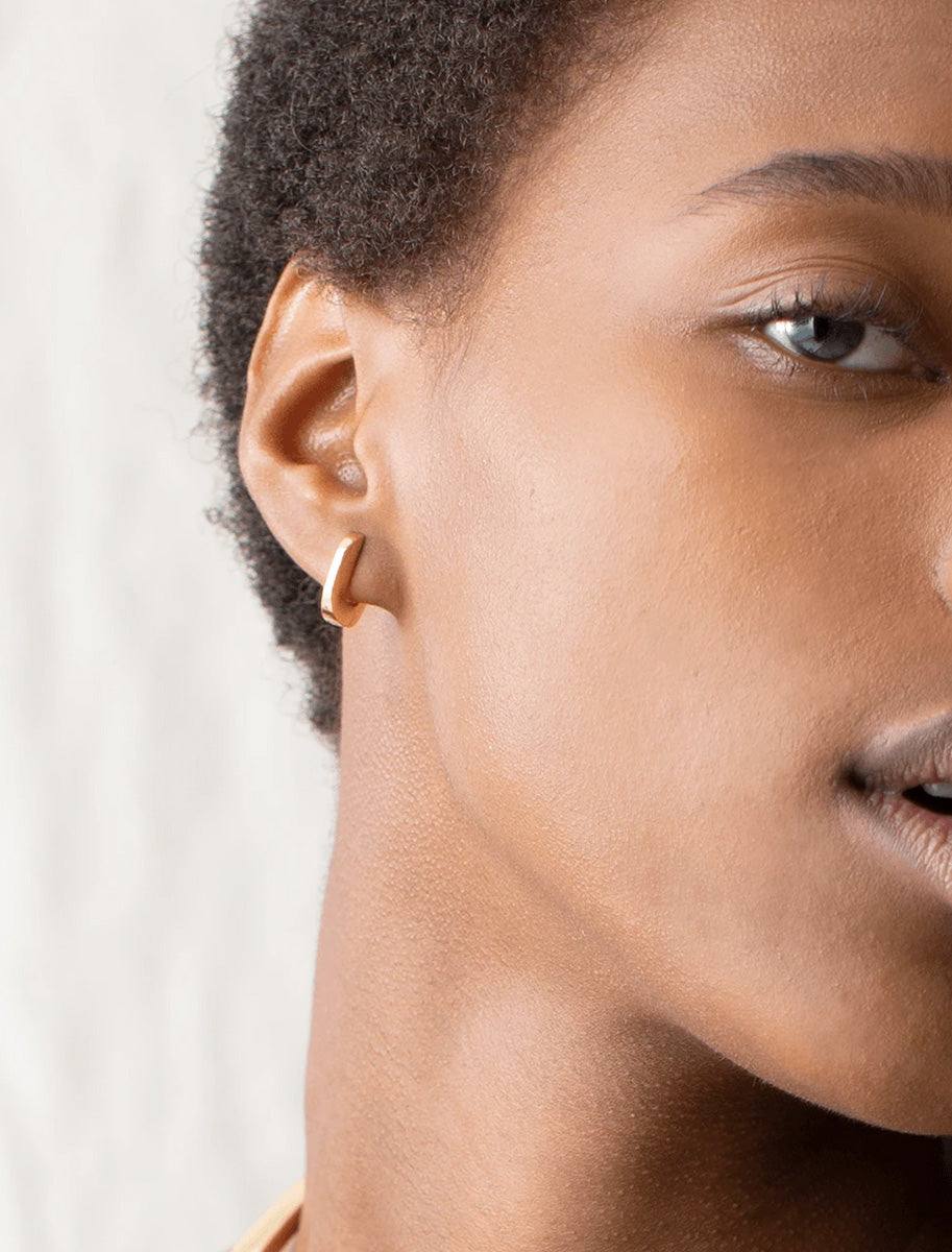 teeni toni hoops in gold (2)