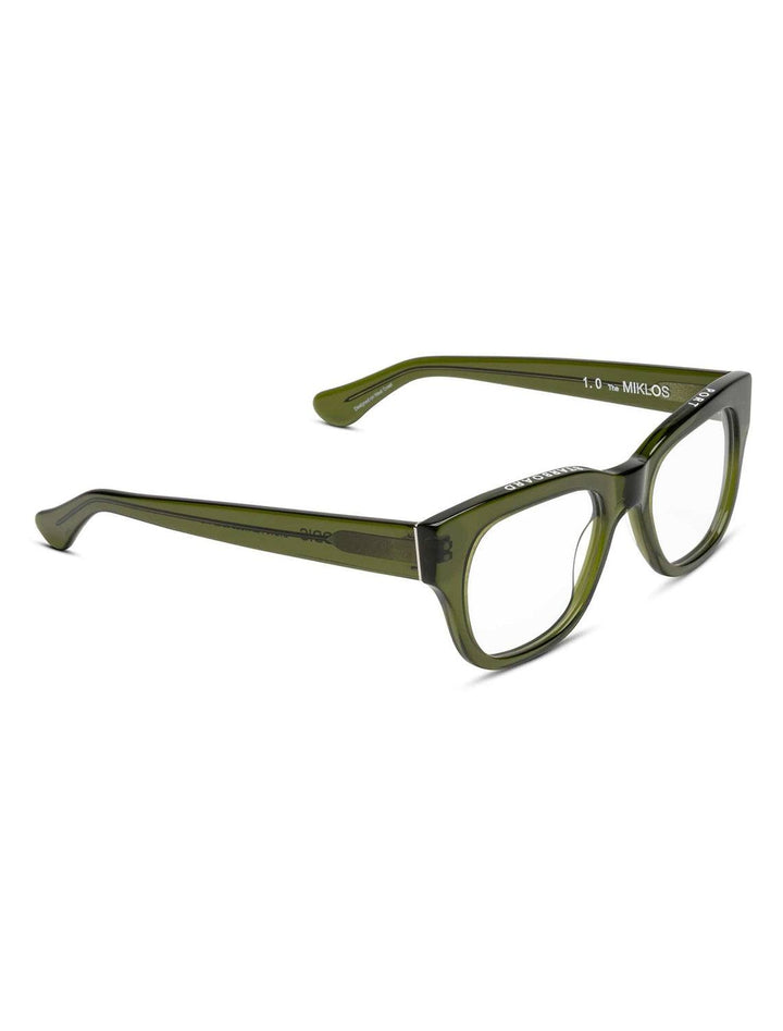 miklos in heritage green (3)