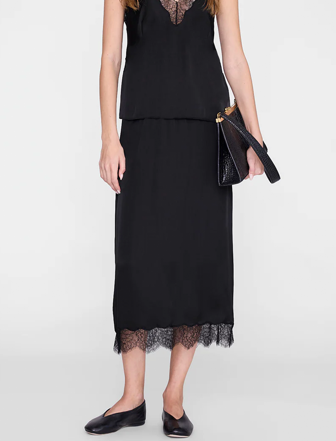 shelby skirt in black