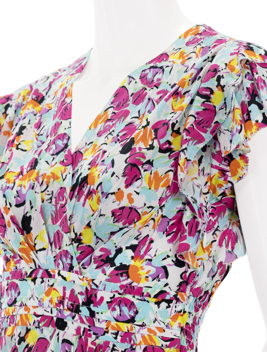 Close-up view of Suncoo Paris' callista dress in fuchsia floral.