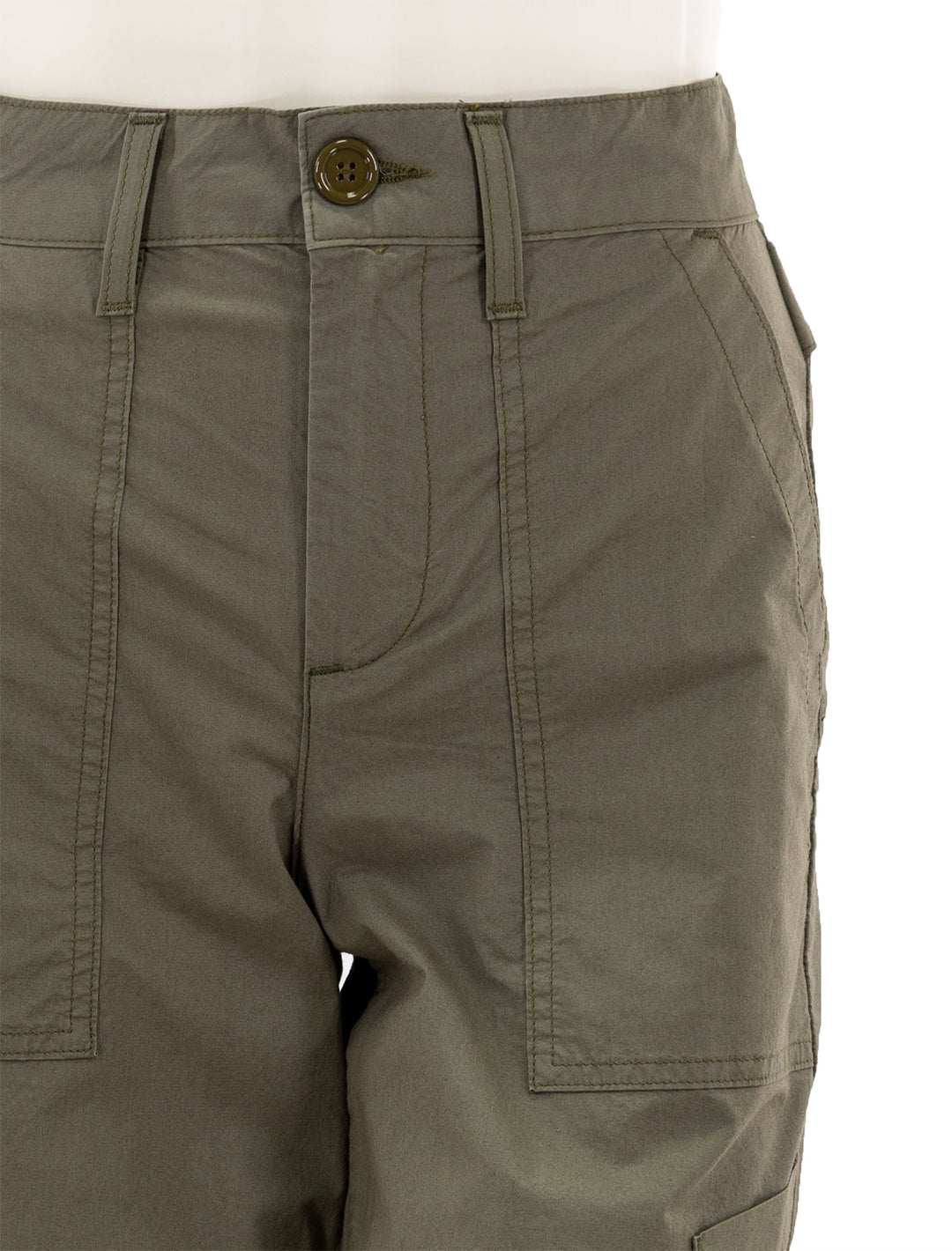 Close-up view of AGOLDE's daria utility pant in duffle.