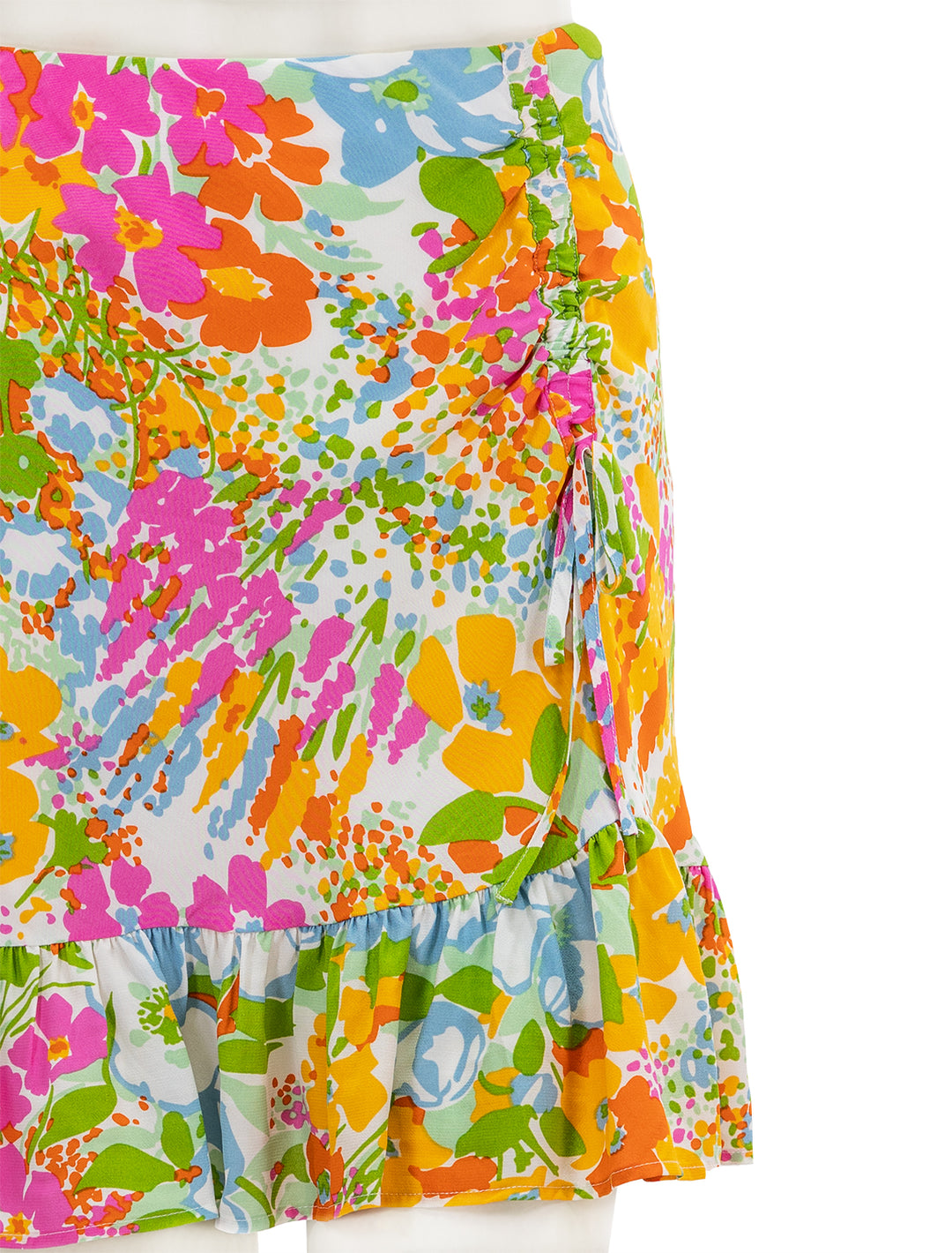 Close-up view of Rails' lara skirt in day garden print.