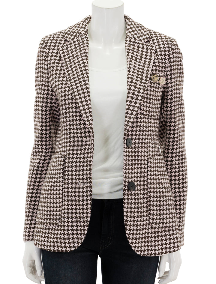 Front view of Scotch & Soda's houndstooth single breasted blazer in pink cloud, unbuttoned.