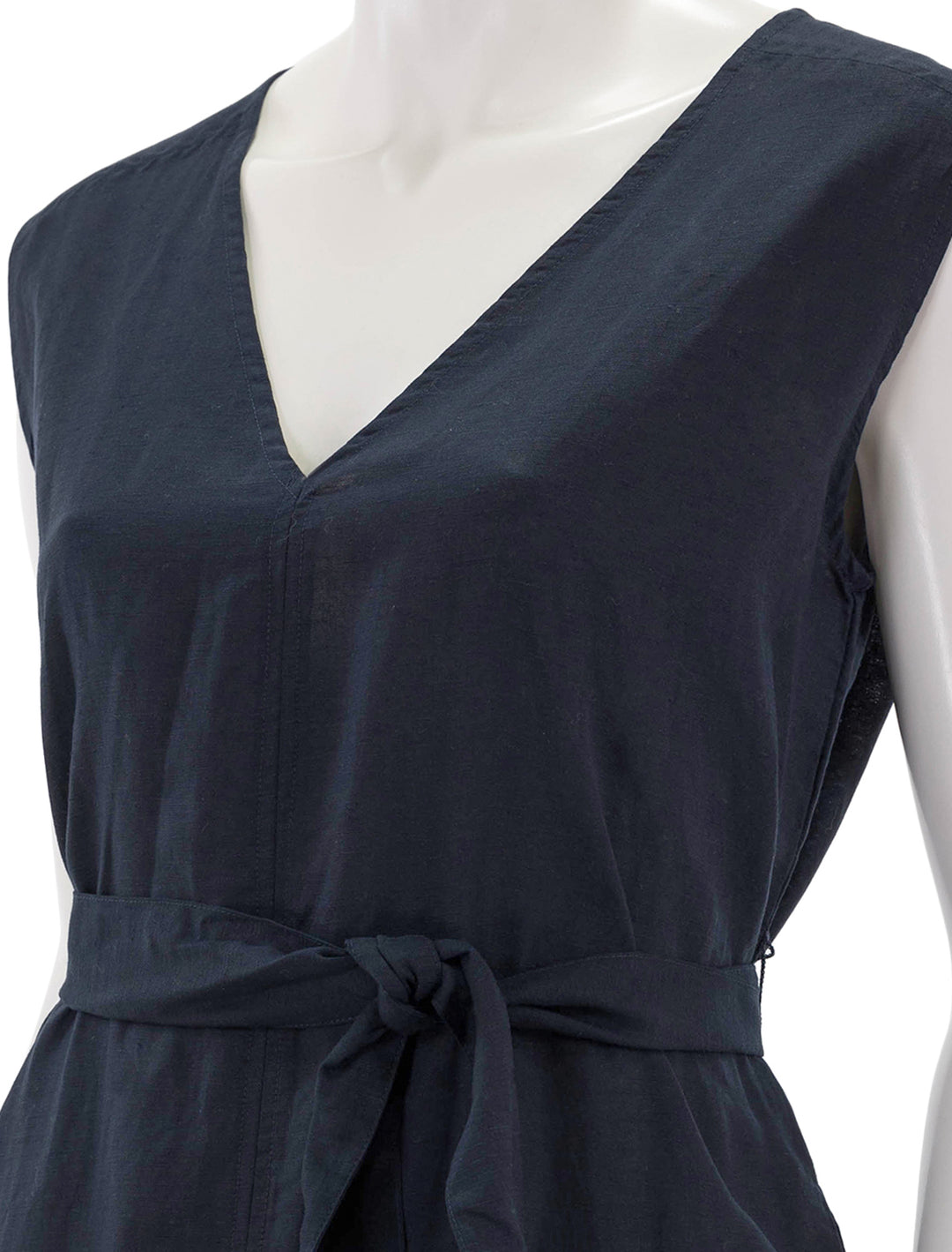 Close-up view of Splendid's mabel maxi dress in navy.