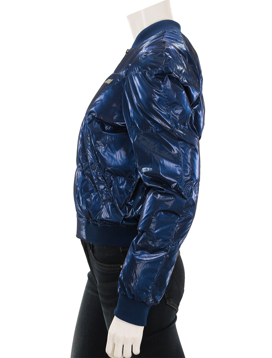 side view of cody puffer jacket in electric blue