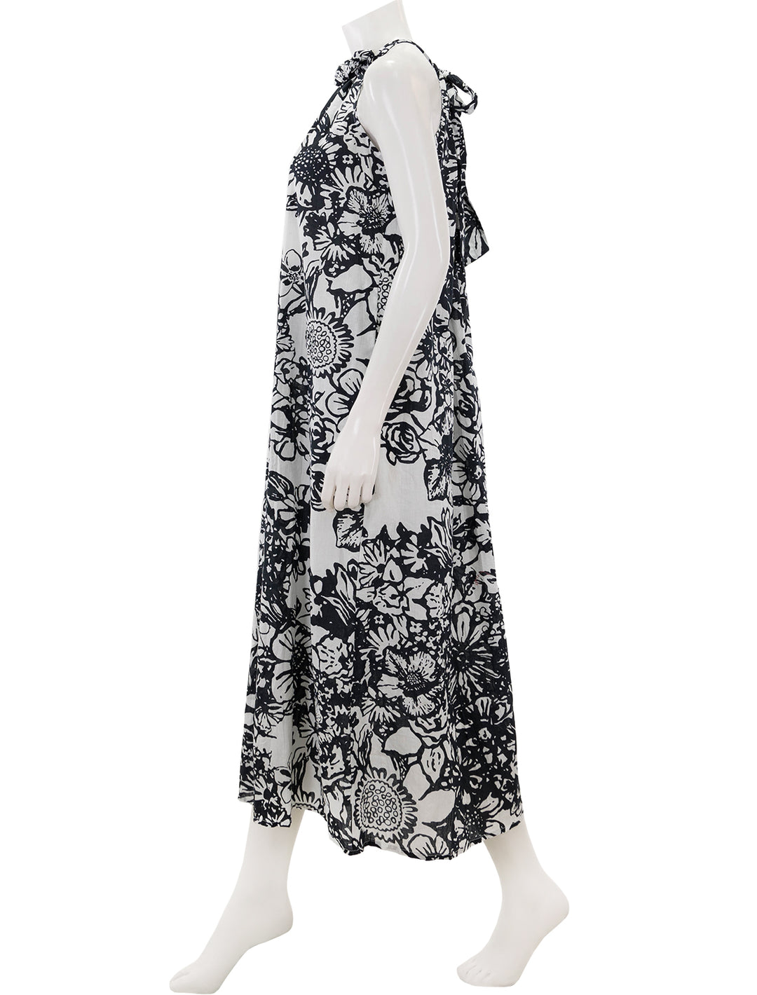 Side view of Velvet's penelope dress in black and white.