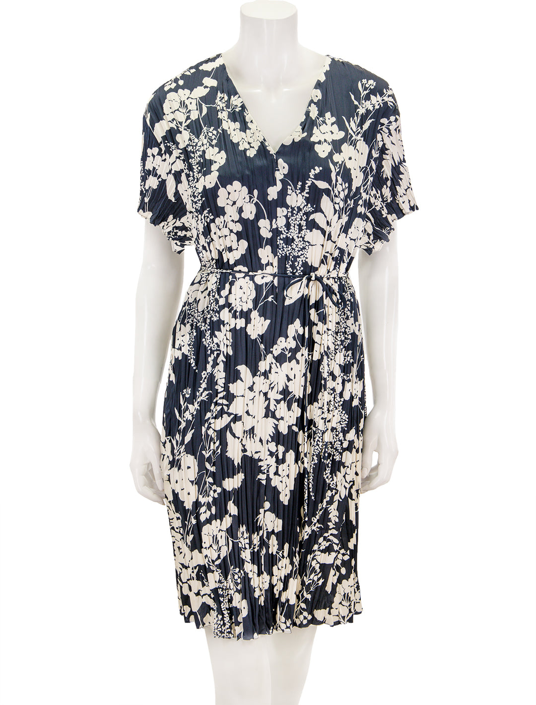 Front view of Vince's arboretum short sleeve dress in coastal.