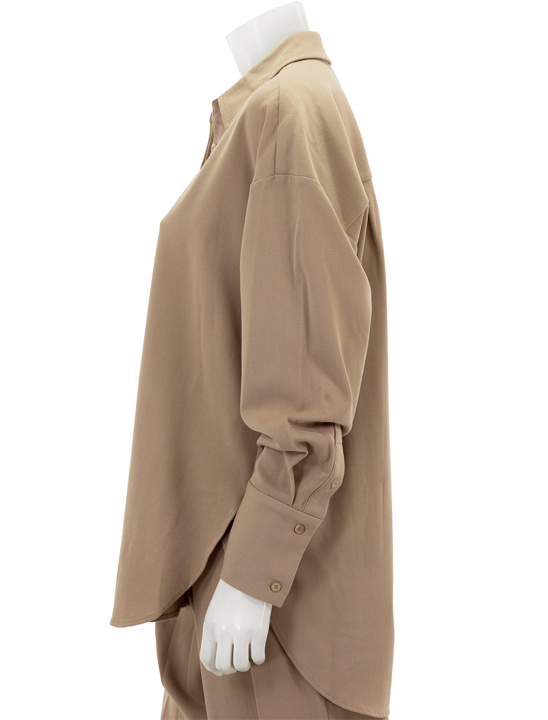 Side view of STAUD's Colton Shirt in Camel.