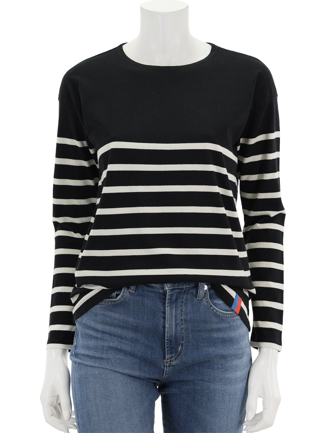 Front view of KULE's the boyfriend in black and cream.