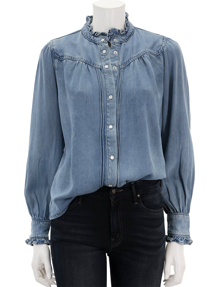 Front view of Suncoo Paris' laura blouse in bleu jean.