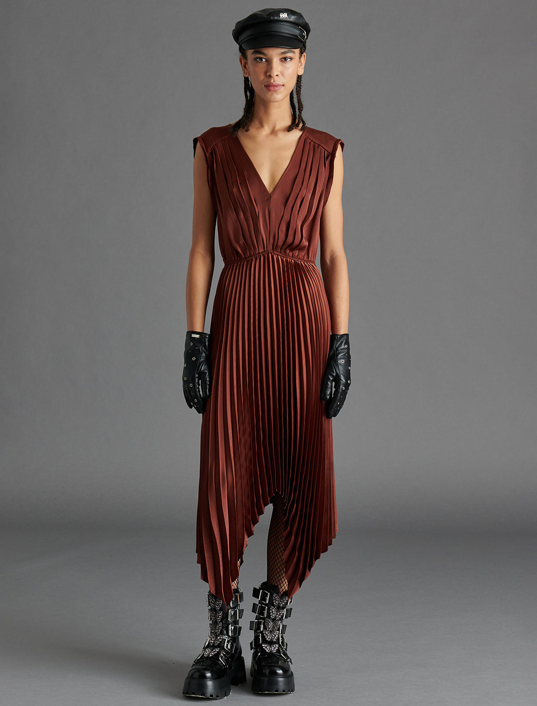Model wearing Steve Madden's donna dress in cinnamon.