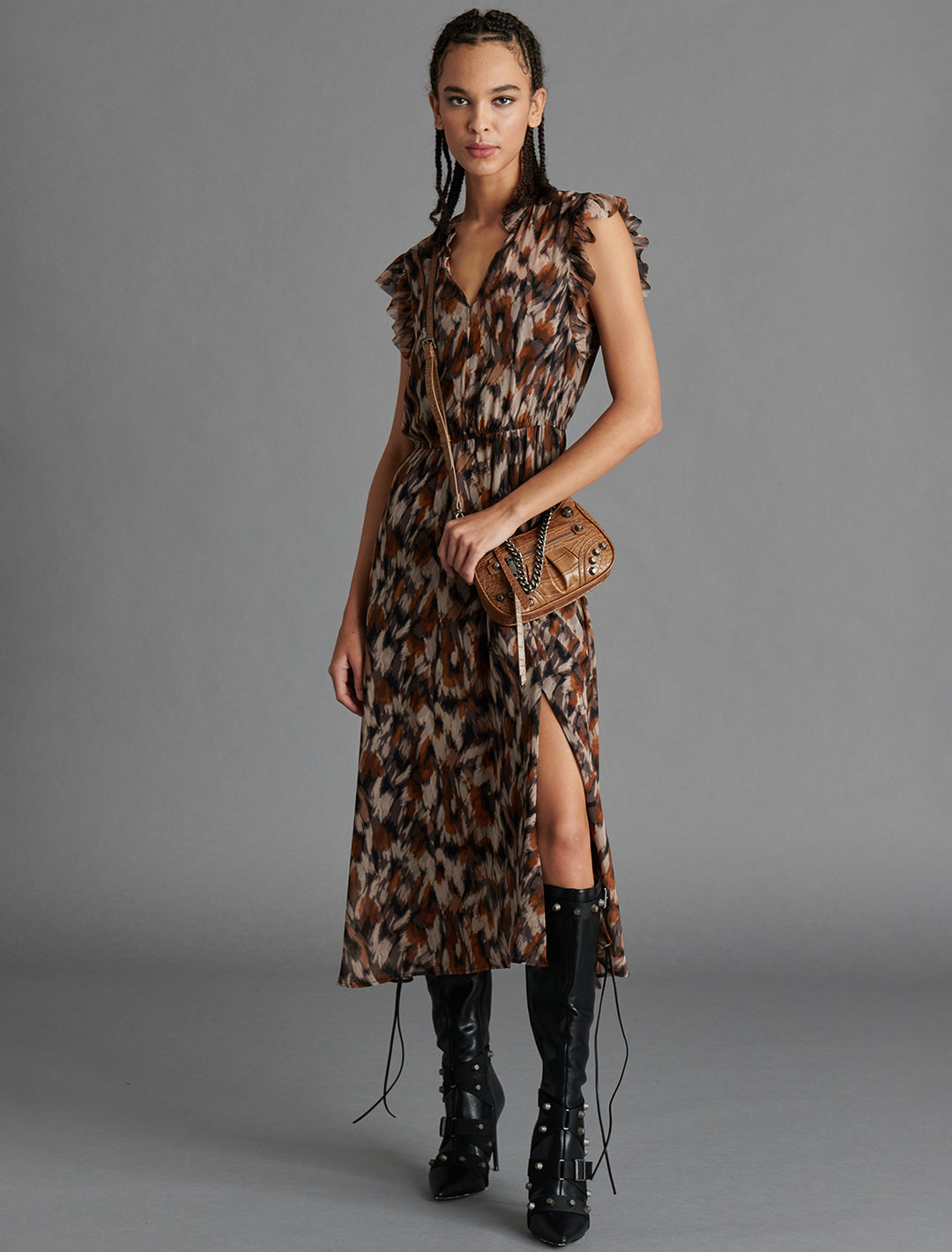 Model wearing Steve Madden's allegra dress in oak bluff.