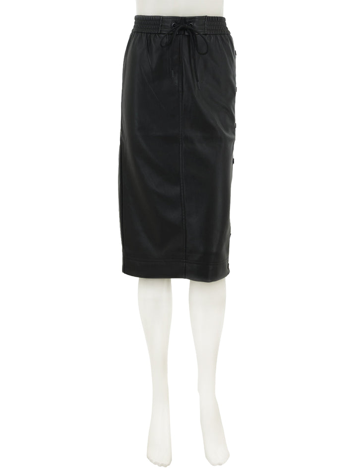 Front view of Steve Madden's carla skirt in black.