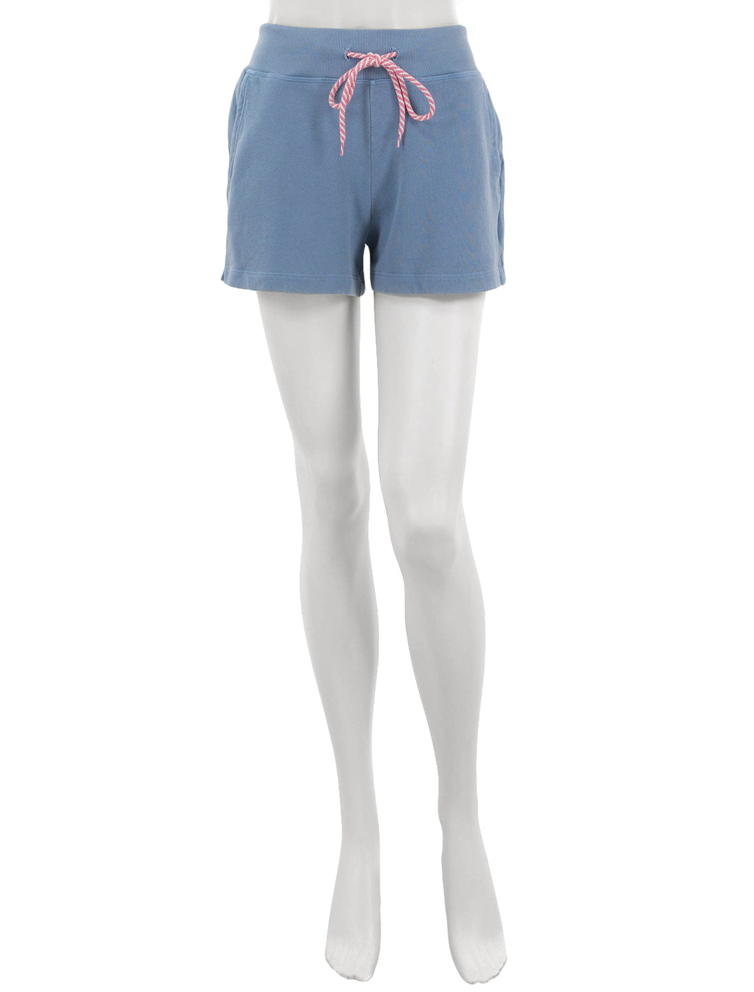 Front view of Sundry's gym shorts with contrast cord in pigment capri.