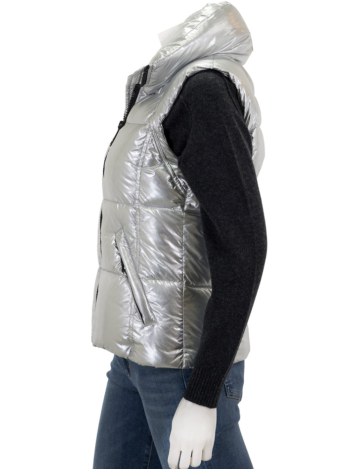 Side view of SAM's freedom vest in silver.