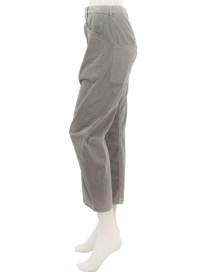side view of shon pant in grey