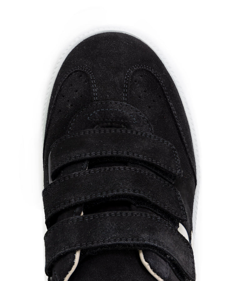 Close-up view of Isabel Marant Etoile's Beth Sneaker in Faded Black.