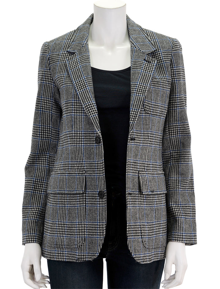 Front view of Alex Mill's blazer in grey and blue houndstooth, unbuttoned.
