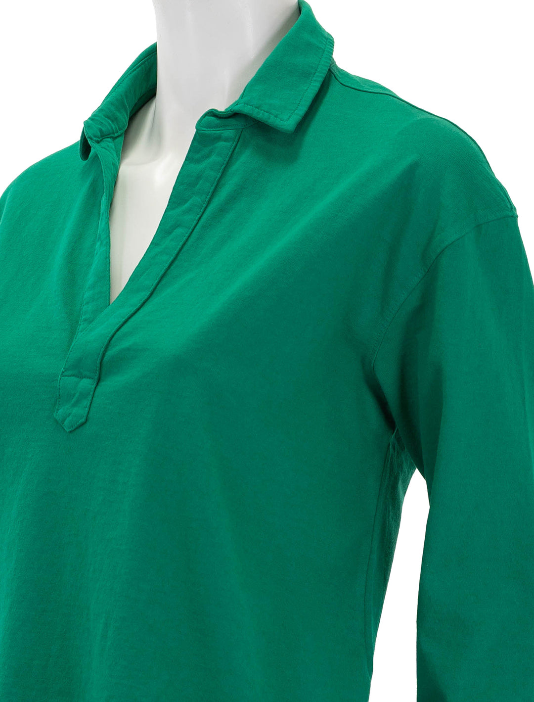 Close-up view of Frank & Eileen's popover henley in clover.